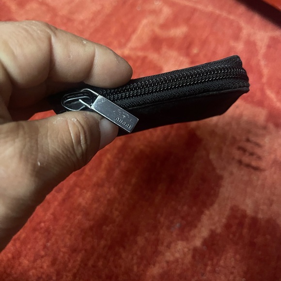 Gucci Canvas Key Holder in Black. - Picture 2 of 12